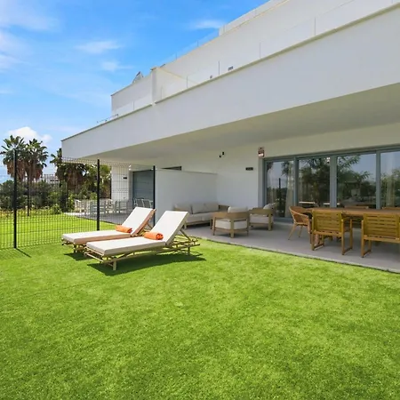 Pool-free Parking-close To Beach-spacious Yard Apartamento